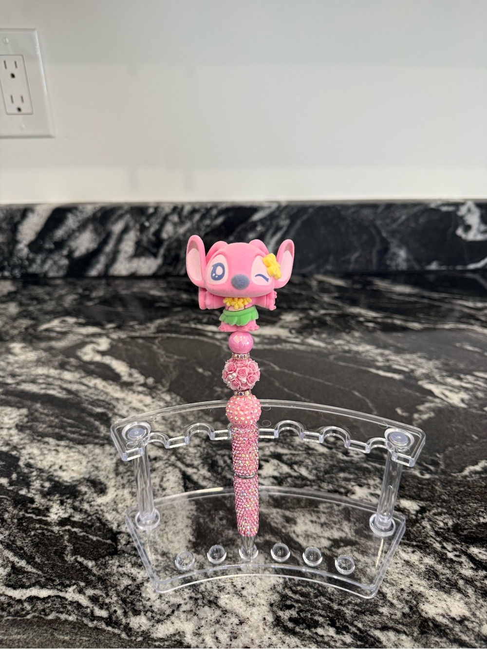 Angel pen